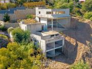 Maison 8 pièces 341 m²