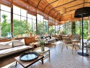 Maison 8 pièces 342 m²