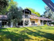 Maison 8 pièces 360 m²