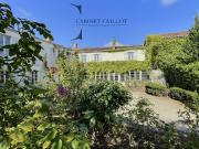 Maison 8 pièces 360 m²