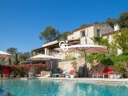 Maison 8 pièces 364 m²