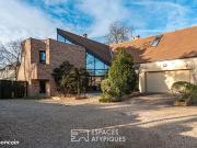 Maison 8 pièces 370 m²