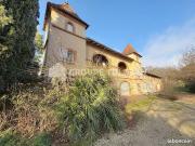 Maison 8 pièces 384 m²