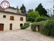 Maison 8 pièces 411 m²