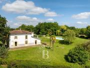 Maison 8 pièces 420 m²