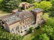 Maison 8 pièces 430 m²