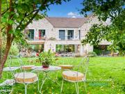 Maison 8 pièces 439 m²