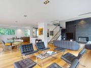 Maison 8 pièces 450 m²