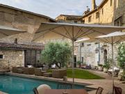 Maison 8 pièces 520 m²