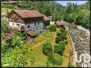 Maison 8 pièces 547 m²