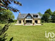 Maison contemporaine avec jardin et terrasse