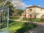 Maison avec piscine et jardin