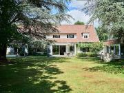 Maison contemporaine avec jardin