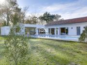 Maison 9 pièces 336 m²