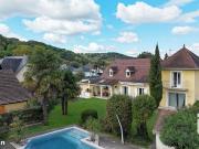 Maison 9 pièces 176 m²