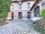 Maison 9 pièces 196 m²