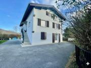 Maison 9 pièces 200 m²