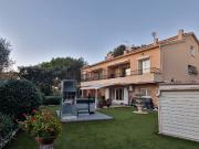 Maison 9 pièces 200 m²