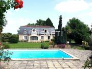 Maison 9 pièces 200 m²