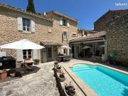 Maison 9 pièces 200 m²