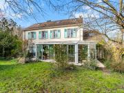 Maison 9 pièces 204 m²
