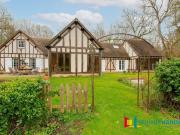 Maison 9 pièces 205 m²