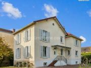 Maison 9 pièces 206 m²