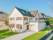 Maison 9 pièces 207 m²