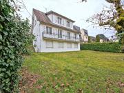 Maison 9 pièces 279 m²