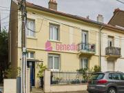 Maison 9 pièces 210 m²