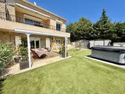 Maison 9 pièces 211 m²