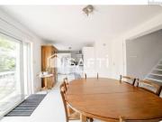 Maison 9 pièces 211 m²