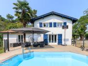 Maison 9 pièces 213 m²