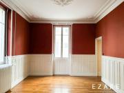 Maison 9 pièces 216 m²