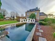 Maison 9 pièces 216 m² Maison 9 pièces 216 m²