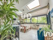 Maison 9 pièces 220 m²