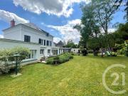 Maison 9 pièces 220 m²