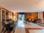 Maison 9 pièces 220 m²