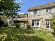 Maison 9 pièces 220 m²