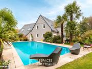 Maison 9 pièces 220 m²