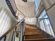 Maison 9 pièces 221 m²