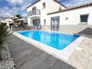 Maison 9 pièces 223 m²