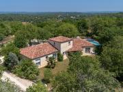 Maison 9 pièces 225 m²