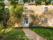 Maison 9 pièces 225 m²