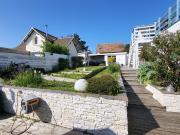 Maison 9 pièces 225 m²