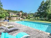 Maison 9 pièces 225 m²