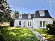 Maison 9 pièces 225 m²