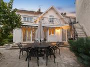 Maison 9 pièces 226 m²