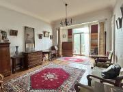 Maison 9 pièces 227 m²