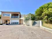 Maison 9 pièces 228 m²